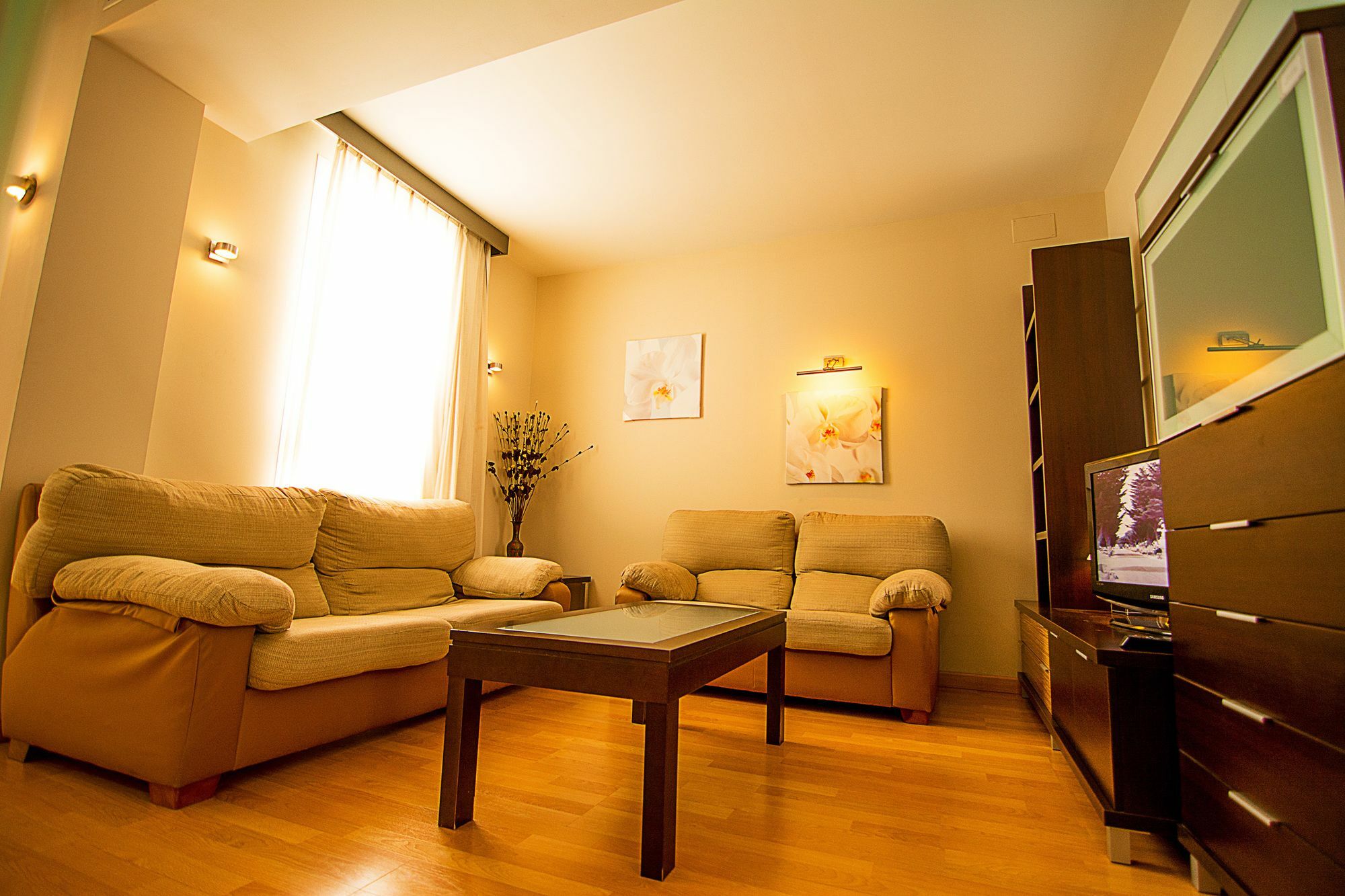 Dream Suites And Apartments Almeria Centro Exterior foto